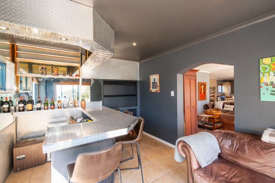 4 Bedroom Property for Sale in Paradise Beach Western Cape